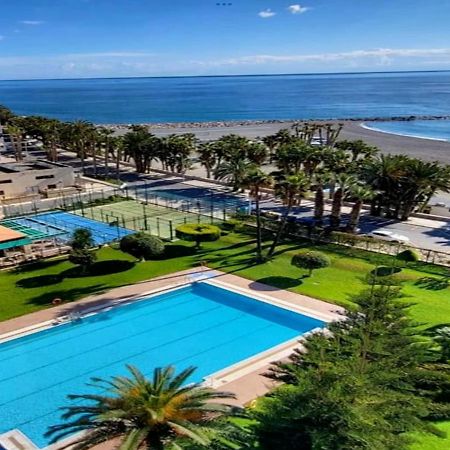 Apartamento Las Gondolas Playa Alojamientos Vistamar Almuñécar المظهر الخارجي الصورة